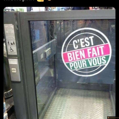 Accès handicapé monoprix