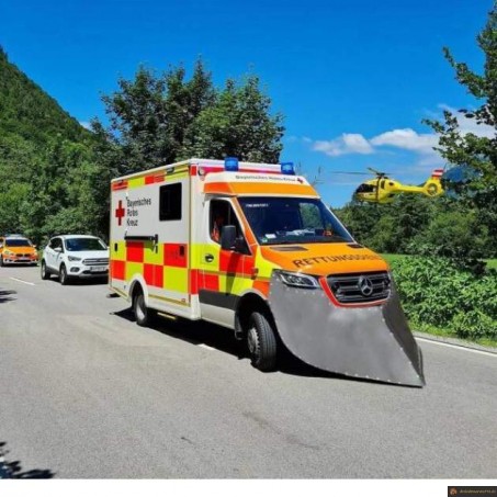 Ambulance chasse neige