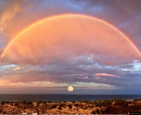 Arc en ciel lune