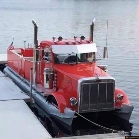 Bateau camion americain