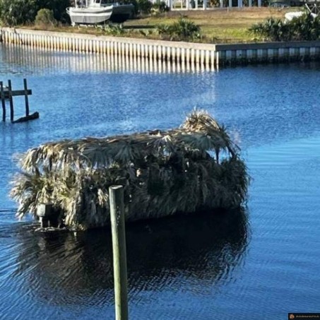 Bateau camouflage