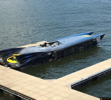 Batmobile bateau