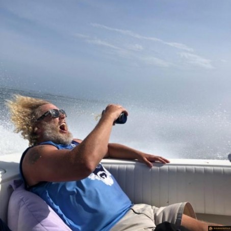 Boire sur un bateau