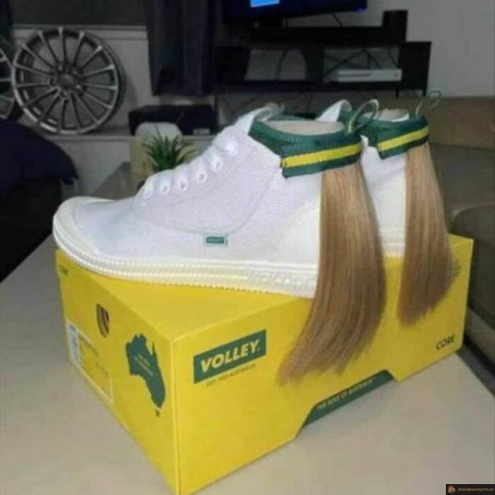 Chaussure mèche de cheveux