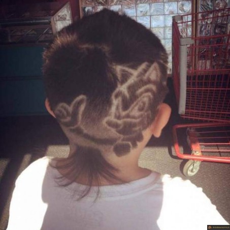 Coupe de cheveux Sonic