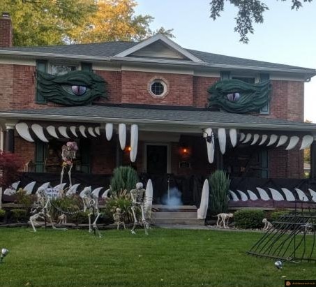 Déco de maison mangeuse pour Halloween