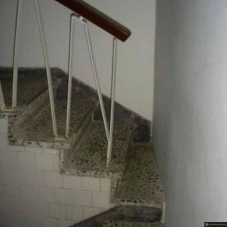 Escalier très serré
