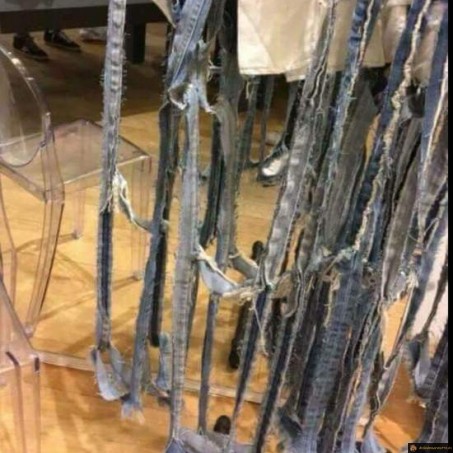 Jeans déchirés
