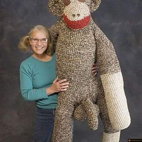 Mascotte singe bizarre