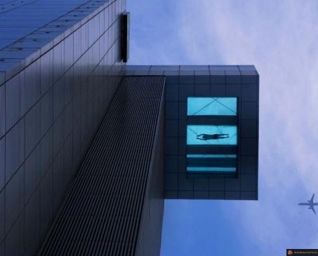 Piscine building