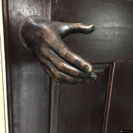 Poignée de porte main