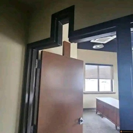 Porte forme bizarre