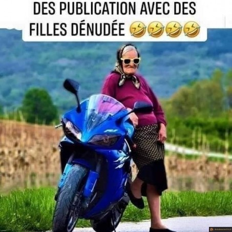 Publication avec des filles dénudées