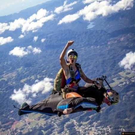 Rodeo parachute