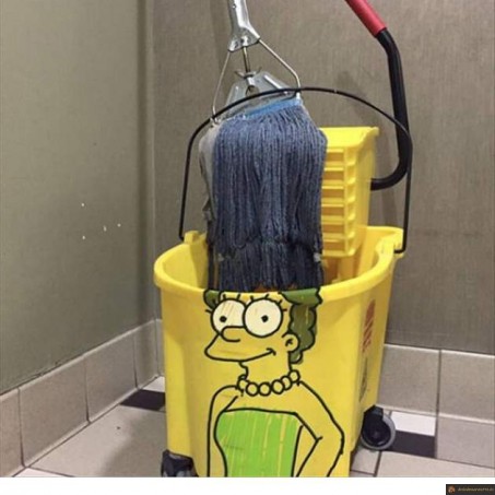 serpillère Marge Simpson