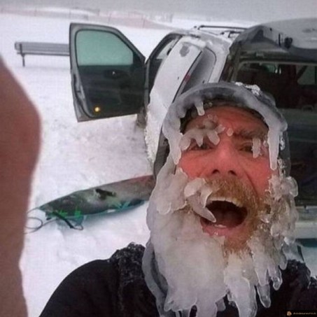 Un homme glaçon