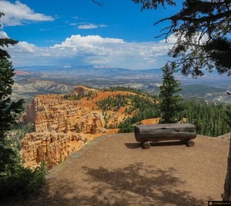 Une vue imprenable sur le canyon