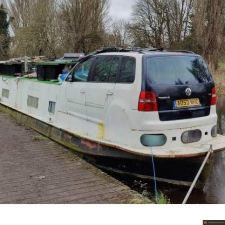 Voiture peniche