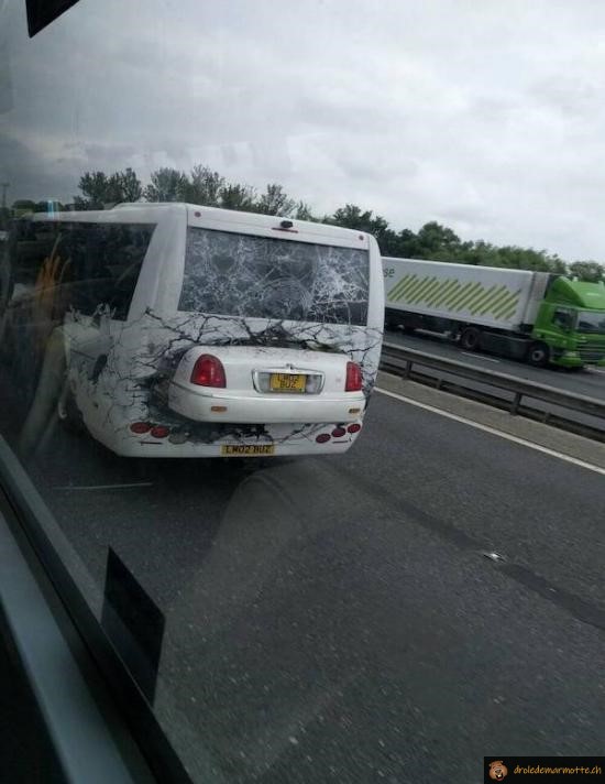 carrosserie bus faux accident