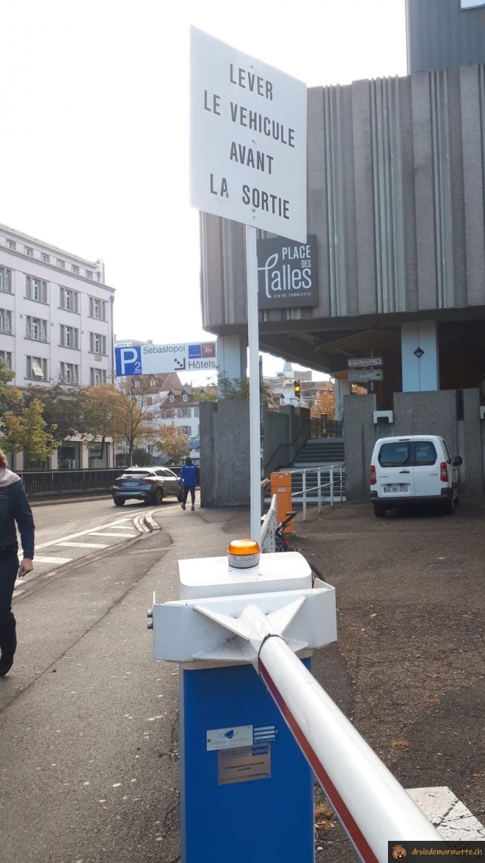 Lever le véhicule avant la sortie