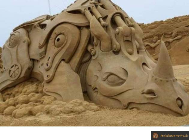 Rhino steampunk sculpture sable