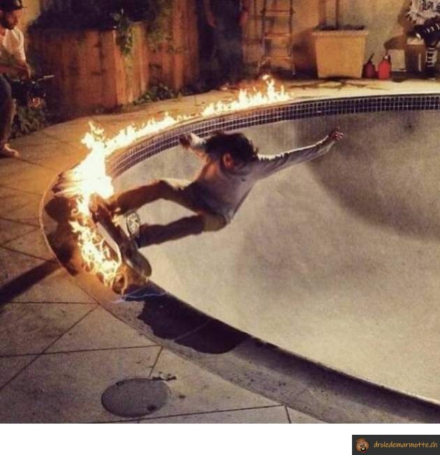 Skateur en feu