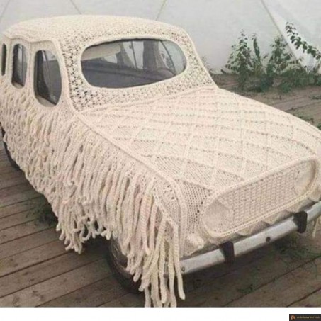Voiture tricot